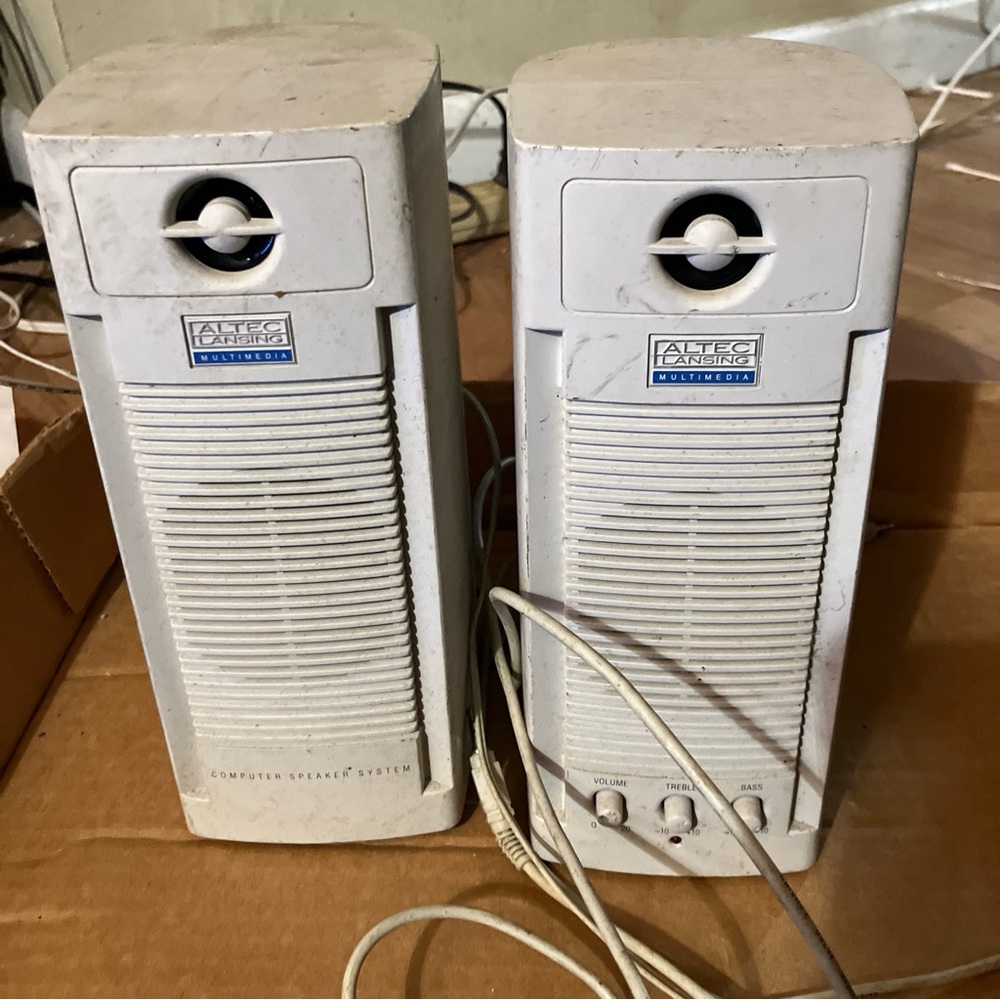 Altec Lansing computer speakers, vintage 90s